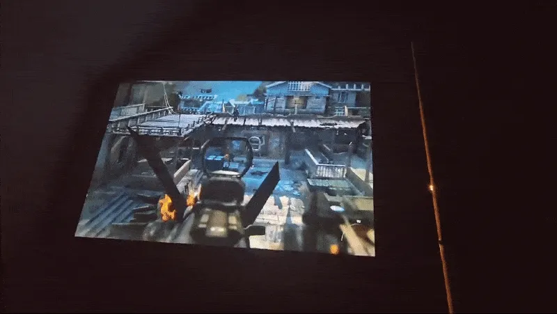 Playing COD MW2 on the minipc + projector COD MW2 on Mini PC